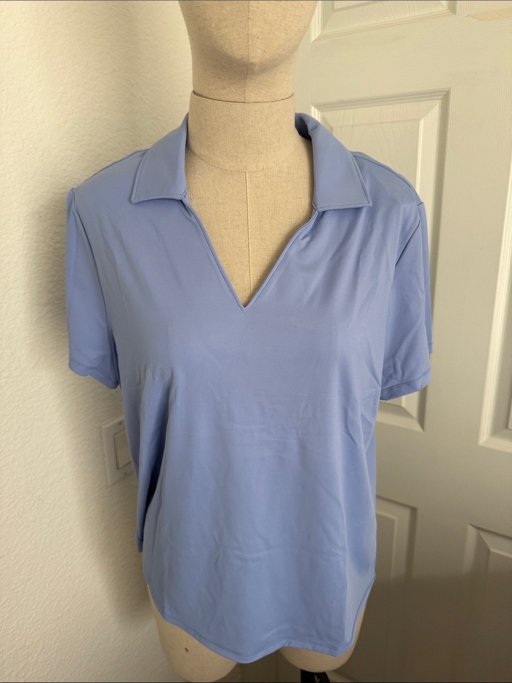 Tommy Bahama Island Zone top.